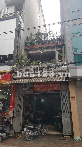 Bán nhà mặt phố Nguyễn Ngọc Nại, diện tích sử dụng 62m2 giá 13.5 tỷ sổ chính chủ