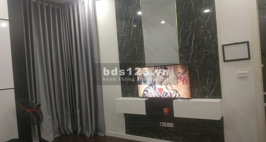 Chính chủ cần bán căn hộ chung cư cao cấp Sunsquare, ngay ngã tư lê đức thọ, diện tích 105m2
