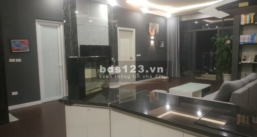 Chính chủ cần bán căn hộ chung cư cao cấp Sunsquare, ngay ngã tư lê đức thọ, diện tích 105m2