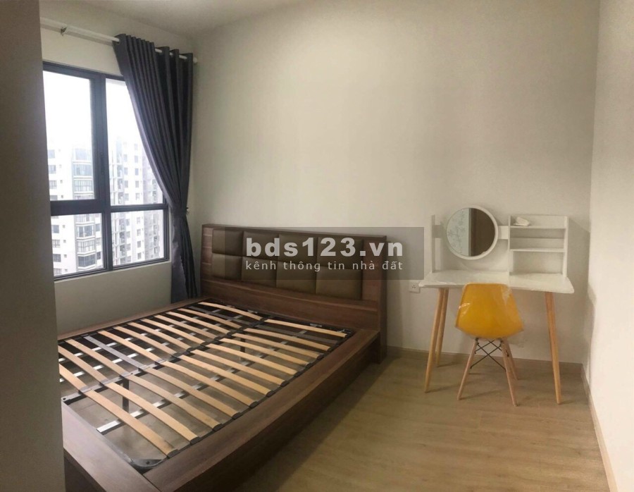 Bán gấp 2pn full nội thất view hồ bơi khu Emerald dự án Celadon City giá bán 3.4 tỷ