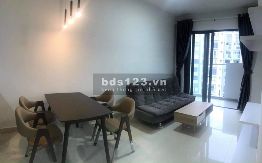 Bán gấp 2pn full nội thất view hồ bơi khu Emerald dự án Celadon City giá bán 3.4 tỷ
