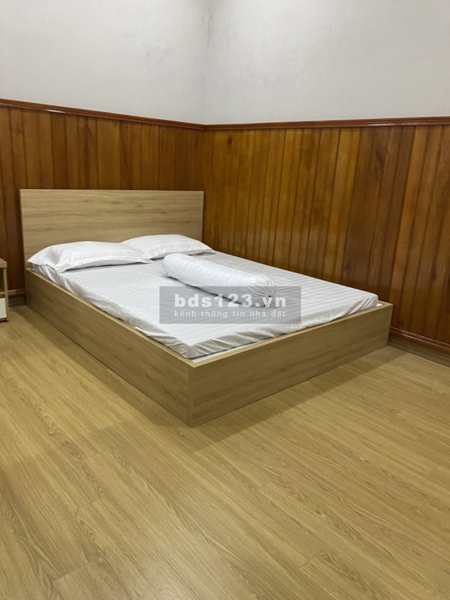 Bán gấp nhà 2 Mặt Tiền đường SămBrăm đối diện Trường Đại Học Tây Nguyên chợ Đê ngã 3 Eakao 200m