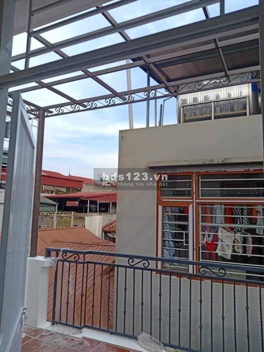 Bán nhà phố Hoa Bằng dt 48m2 5 tầng nhà mới xây đẹp chắc chắn, full nội thất mới tinh