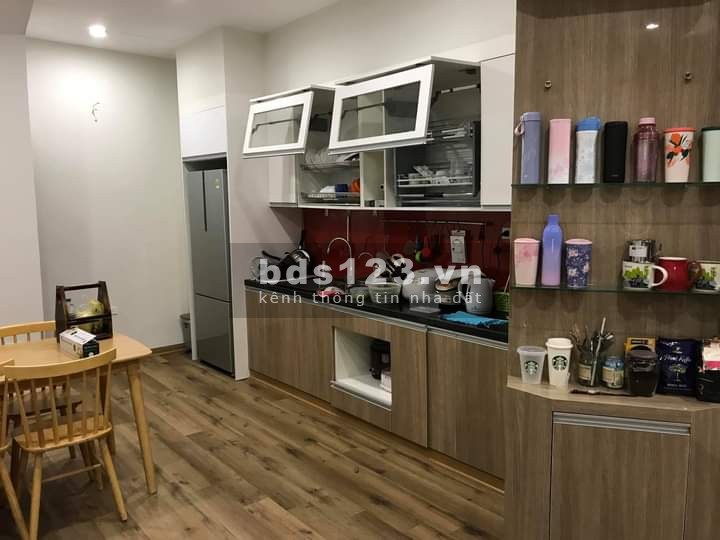 Bán nhà nguyên căn siêu hot ngõ 535 Lạc Long Quân, diện tích 45m×4, mt 4.5m, giá bán 5.9 tỷ