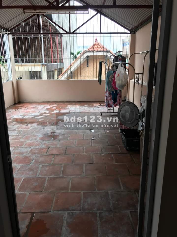 Bán nhà nguyên căn siêu hot ngõ 535 Lạc Long Quân, diện tích 45m×4, mt 4.5m, giá bán 5.9 tỷ