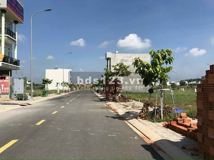 Kẹt tiền chính chủ bán gấp lô đất mặt tiên DT742 ngay khu công nghiệp Visip 2, pháp lý đủ