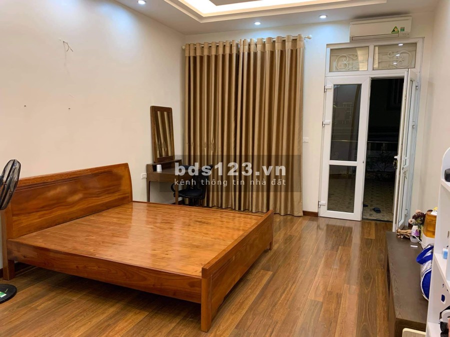 Phòng riêng/ ghép Phạm Thế Hiển gần Cầu Nguyễn Văn Cừ đầy đủ tiện nghi, vào ở liền