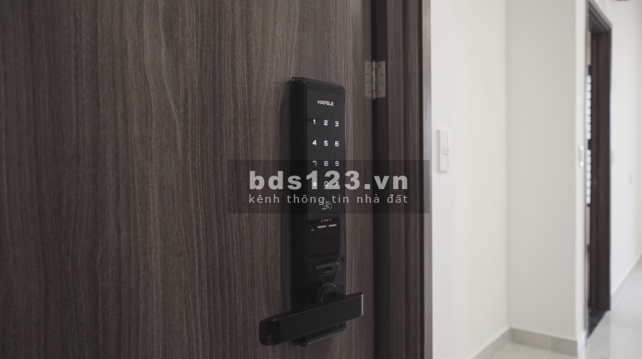 Cần nhượng lại căn hộ 2 phòng ngủ diện tích 62m2, vào ở ngay, liên hệ 0899303931