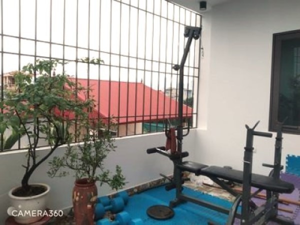 Bán nhà phố Mỹ Đình, dtsd 35m2, 5 tầng m 4.2m, giá bán 3.6 tỷ liên hệ: 0963736795