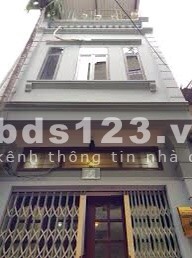 Bán nhà Ngô Gia Khảm phường Gia Thuỵ Quận Long Biên, đúc kiên cố 5 tầng giá sốc