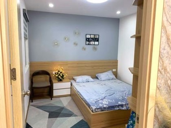 Bán nhà phố Mỹ Đình, dtsd 35m2, 5 tầng m 4.2m, giá bán 3.6 tỷ liên hệ: 0963736795