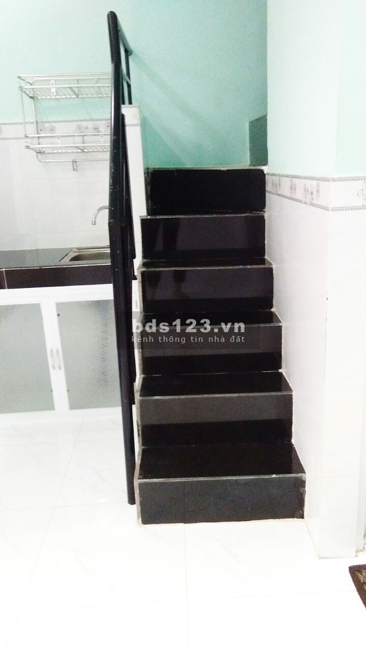 Bán nhà 1 lầu gần chợ Tân Quy, phường Tân Quy Quận 7, giấy tờ tay, nhà có nguồn gốc