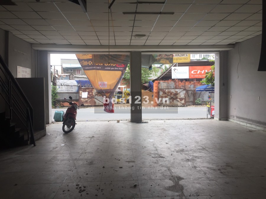Chính chủ cho thuê mặt bằng Ung Văn Khiêm Bình Thạnh diện tích 300m2, 2 tầng
