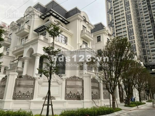 Chính chủ cần bán gấp văn góc view hồ Yên Sở mặt đường 40m, khu dân trí cao, yên tĩnh