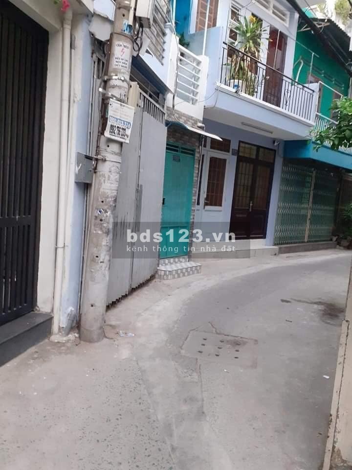 Bán nhà hẻm thông Bạch Đằng, P15, diện tích sử dụng 36.3m2, 3PN, giá bán 4.1 tỷ thương lượng