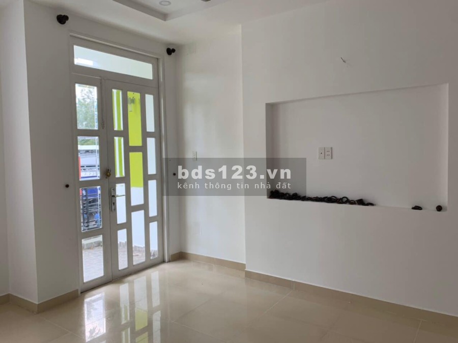 (Gò Vấp)bán nhà mặt tiền ngang lớn vị trí đẹp, Phạm Ngũ Lão, diện tích 65m2, 4 tầng, giá 11.5 tỷ