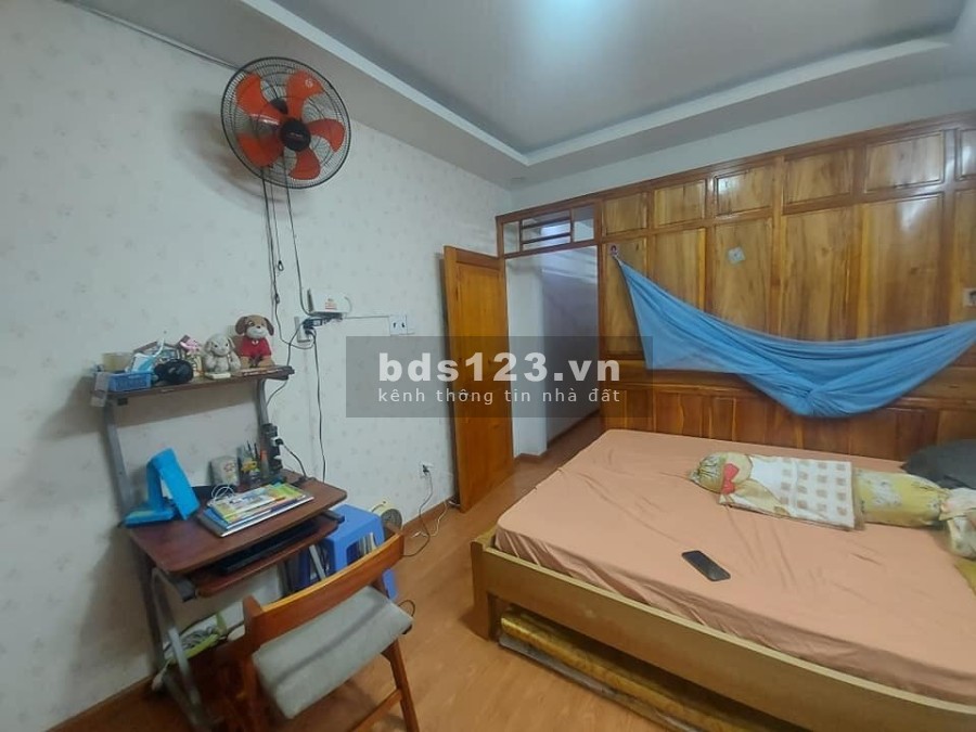 Bán nhà hẻm thông Bạch Đằng, P15, diện tích sử dụng 36.3m2, 3PN, giá bán 4.1 tỷ thương lượng