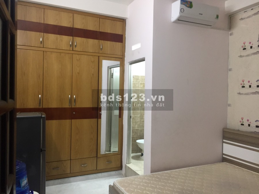 Cho thuê phòng Bạch Đằng hẻm xe hơi full nội thất lầu 1 giá chỉ 3,5 triệu
