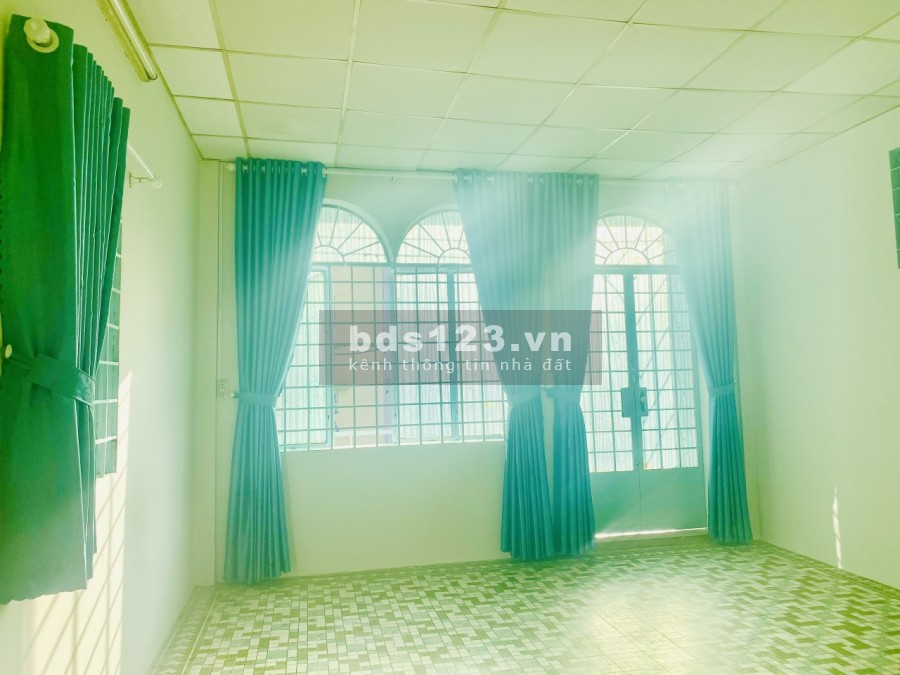 Chính chủ cho thuê nhà NC 1 trệt 1 lầu đường 10m tại Trần Đình Xu P Cô Giang Q1
