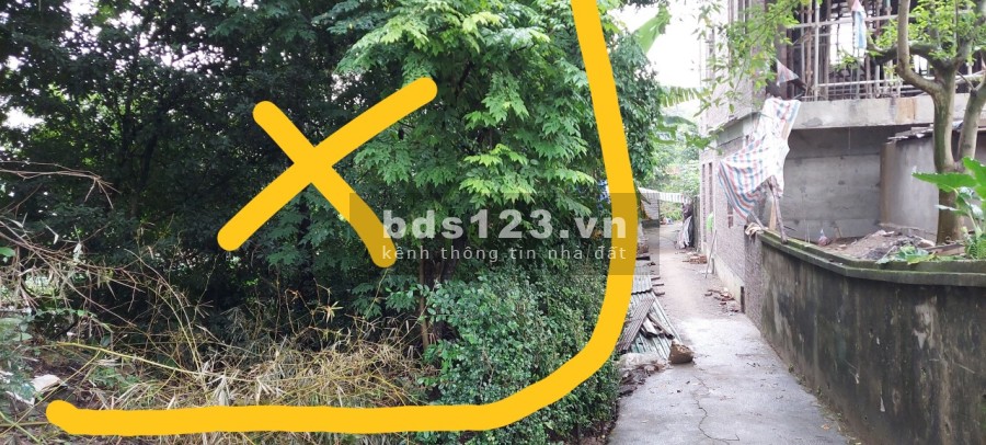 Cần bán gấp lô đất quá đẹp diện tích 320m2 ngay mặt đường Quốc Lộ 6, thị trấn Lương Sơn