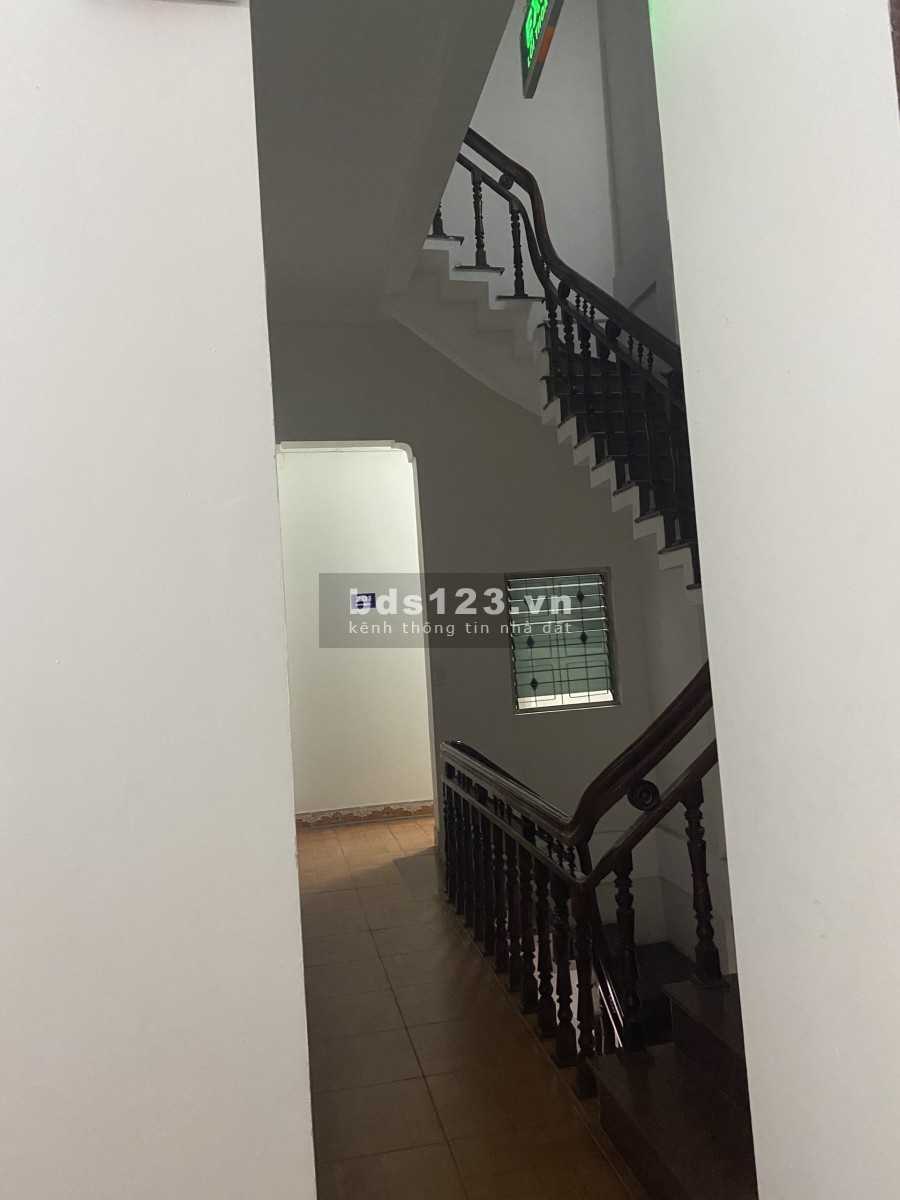 Cho thuê mặt bằng kinh doanh nguyên căn khách sạn văn phòng, đầy đủ công năng