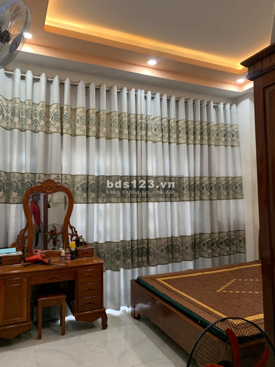 Bán nhà KHU V.I.P Aeon Mall Tân Phú, đường Bờ Bao Tân Thắng, Tân Phú, dt 67m2, giá 7 tỷ