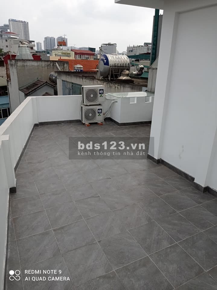 Bán Nhà Đình Thôn diện tích s30/37m2 6 tầng cách mặt ô tô 10m giá 4 tỷ lh 0826646655