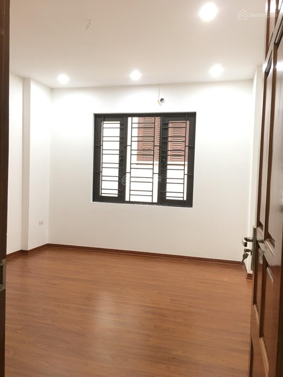 Bán nhà Ngoc 231 Khâm Thiên, Kinh doanh, diện tích 40m2, Xây mới 5 tầng, giá bán 4.98 tỷ