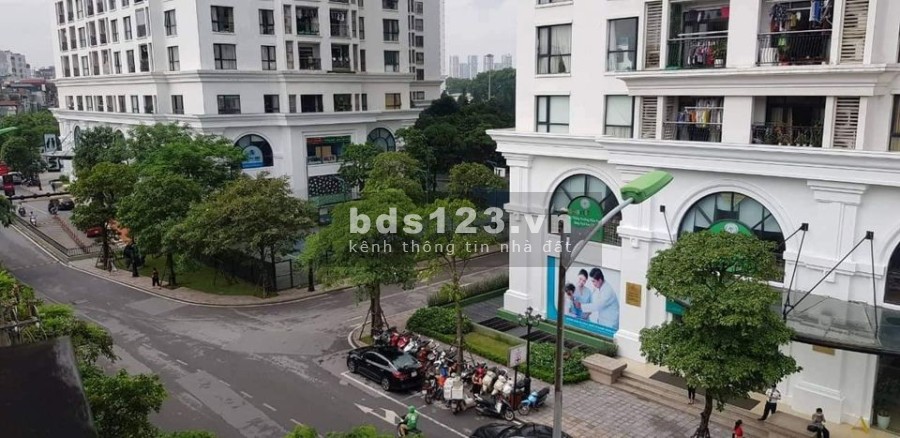 Mình cần bán gấp nhà tại ngõ 146 Nguyễn Trãi giá bán 9.5 tỷ, liên hệ 03664166762