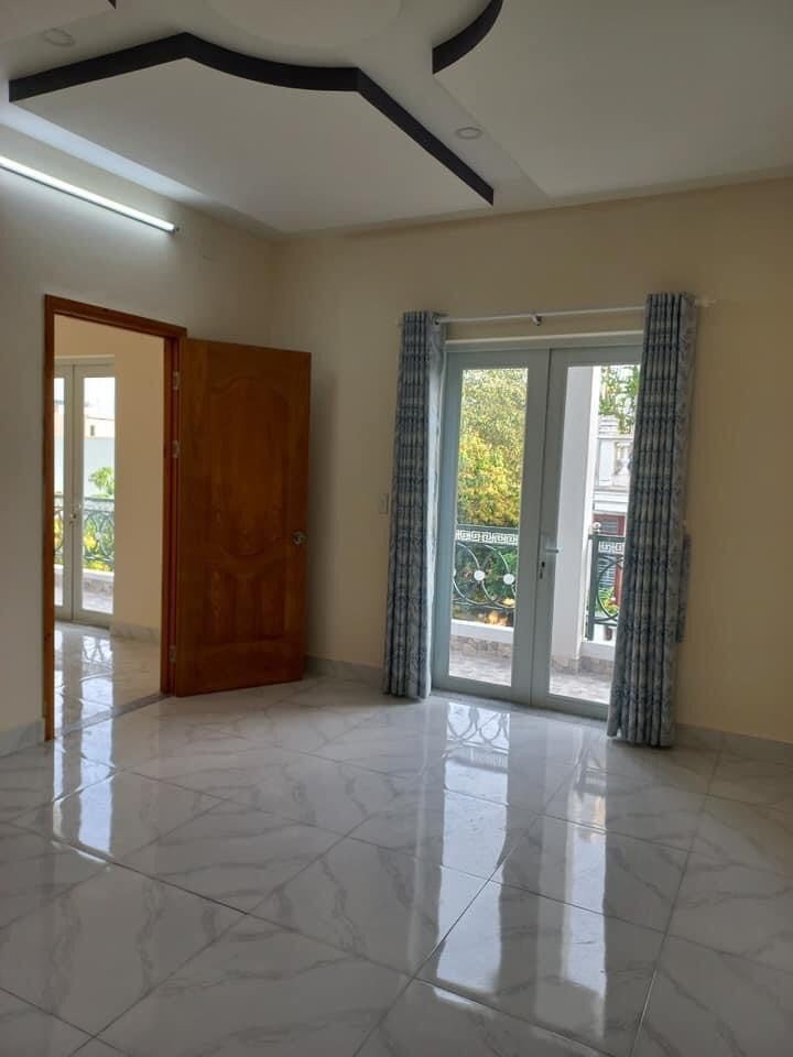 Bán nhà đường số 32 Thạnh Mỹ Lợi, Quận 2, giá bán 5.7 tỷ, sổ vuông vức, hoàn công đầy đủ