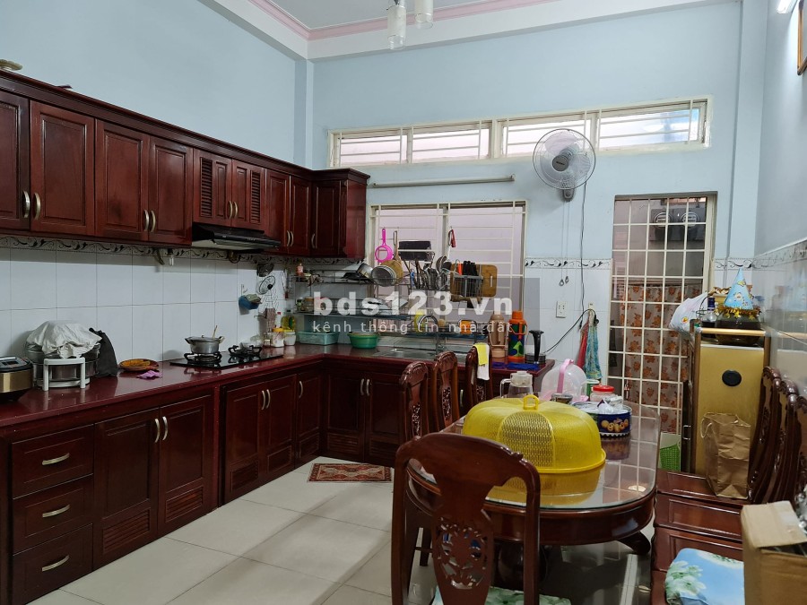 (Gò Vấp)bán nhà sát mt Nguyễn Thái Sơn, vị trí đỉnh, hẻm xe hơi diện tích 100m2, giá bán 10.8 tỷ