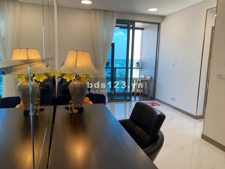 Cập nhập giá cho thuê mới nhất Sunwah Pearl tháng 11 bàn giao nhà trống hoặc full nội thất