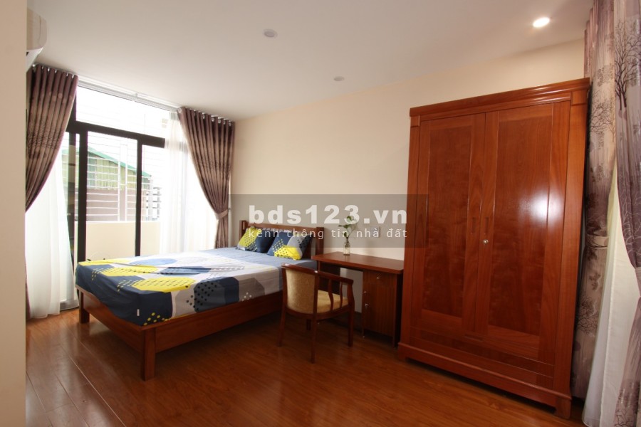 Cho thuê căn hộ dịch vụ tại Kim Mã 1 ngủ đủ đồ giá 4.5 triệu/tháng tầng cao, view đẹp, thông thoáng
