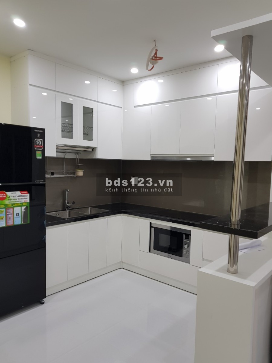 Căn hộ Orchard Park View diện tích 83m2 thiết 2PN, view Landmark. Gía chỉ 17 triệu/tháng