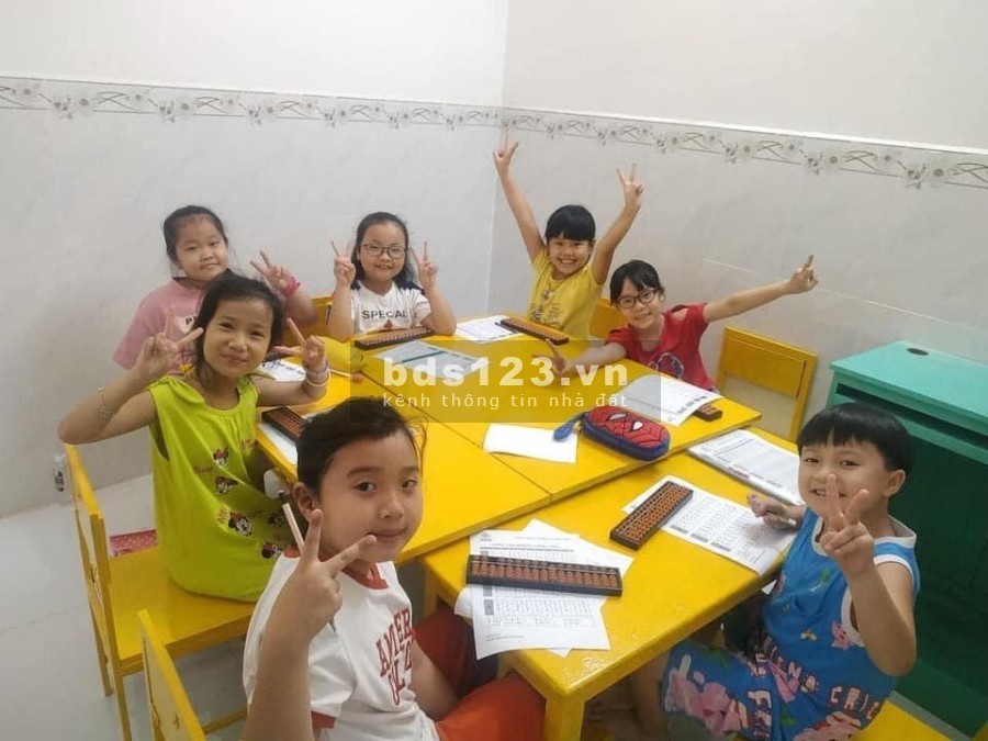 Cho thuê phòng dạy học có máy lạnh - Nhận học viên Toán trí tuệ & Anh văn cho bé tại 444/7 CMT8, CT.