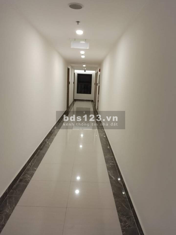 Chính chủ cho thuê căn hộ mới 63m2 2pn Vinhomes Grand Park Quận 9, view sông cực đẹp