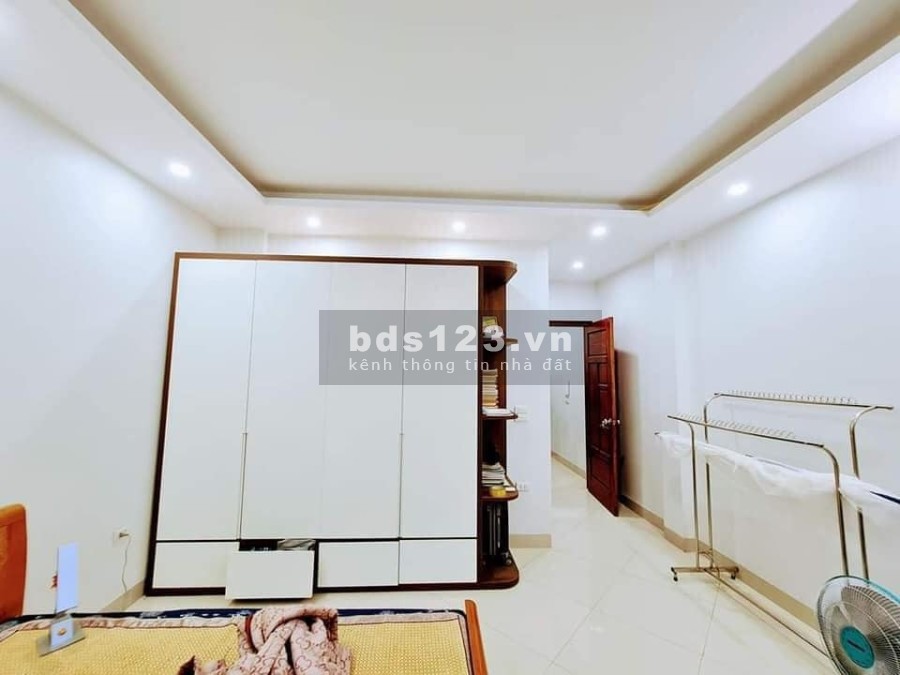 Nhà nguyên căn đẹp Phương Canh gần Trịnh Văn Bô đi Mỹ Đình 3km dt 35m2, 4 tầng giá 1.99 tỷ