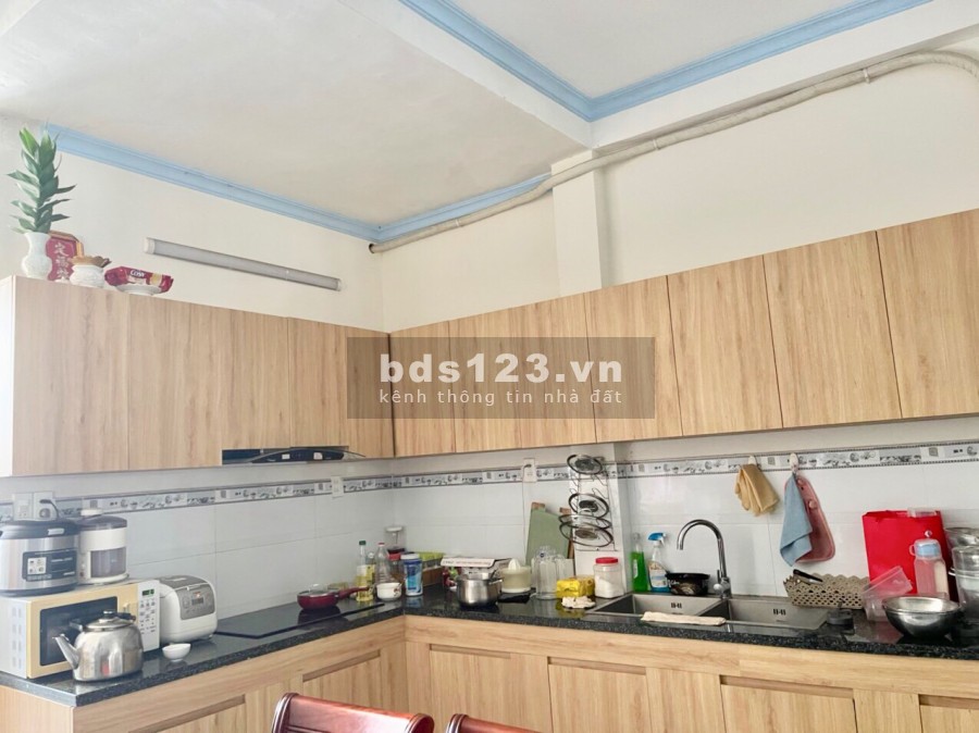 Nhà mặt tiền Thạnh Lộc 15, p.Thạnh Lộc, Quận 12 dt 4*17 giá 4ty750 thương lượng Sđt 0907575475 Trà