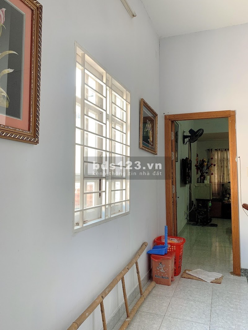 Bán nhà Đường Điện Biên Phủ, Bình Thạnh, Giá Rẻ, dtsd 70m2, 2 Lầu, 2 PN, hẻm xe hơi