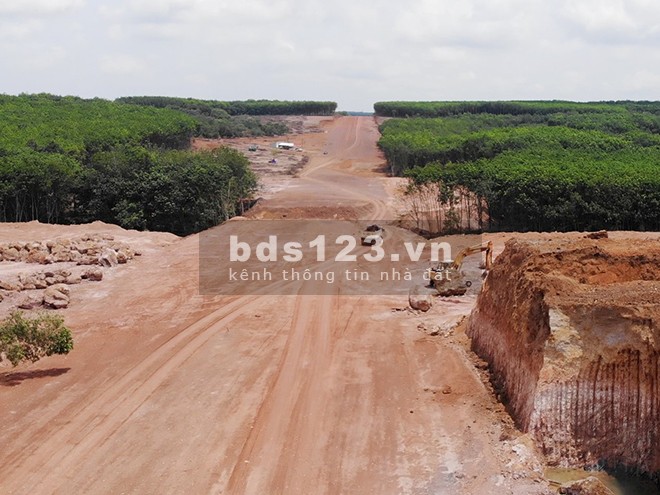 Bán đất thổ cư giá đầu tư mặt tiền Quy Hoạch 28m ngay KCN Becamex diện tích 6300ha
