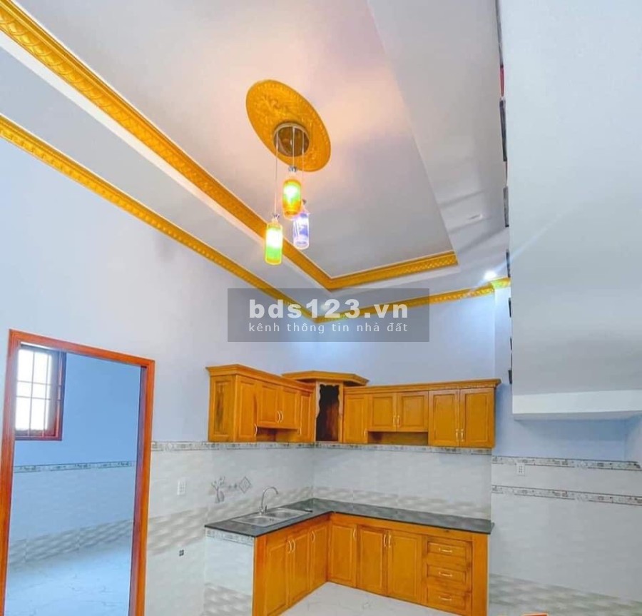Bán nhà mặt tiền ngay trung tâm thành phố Thuận An sổ hồng riêng, giá yêu thương, lhcc