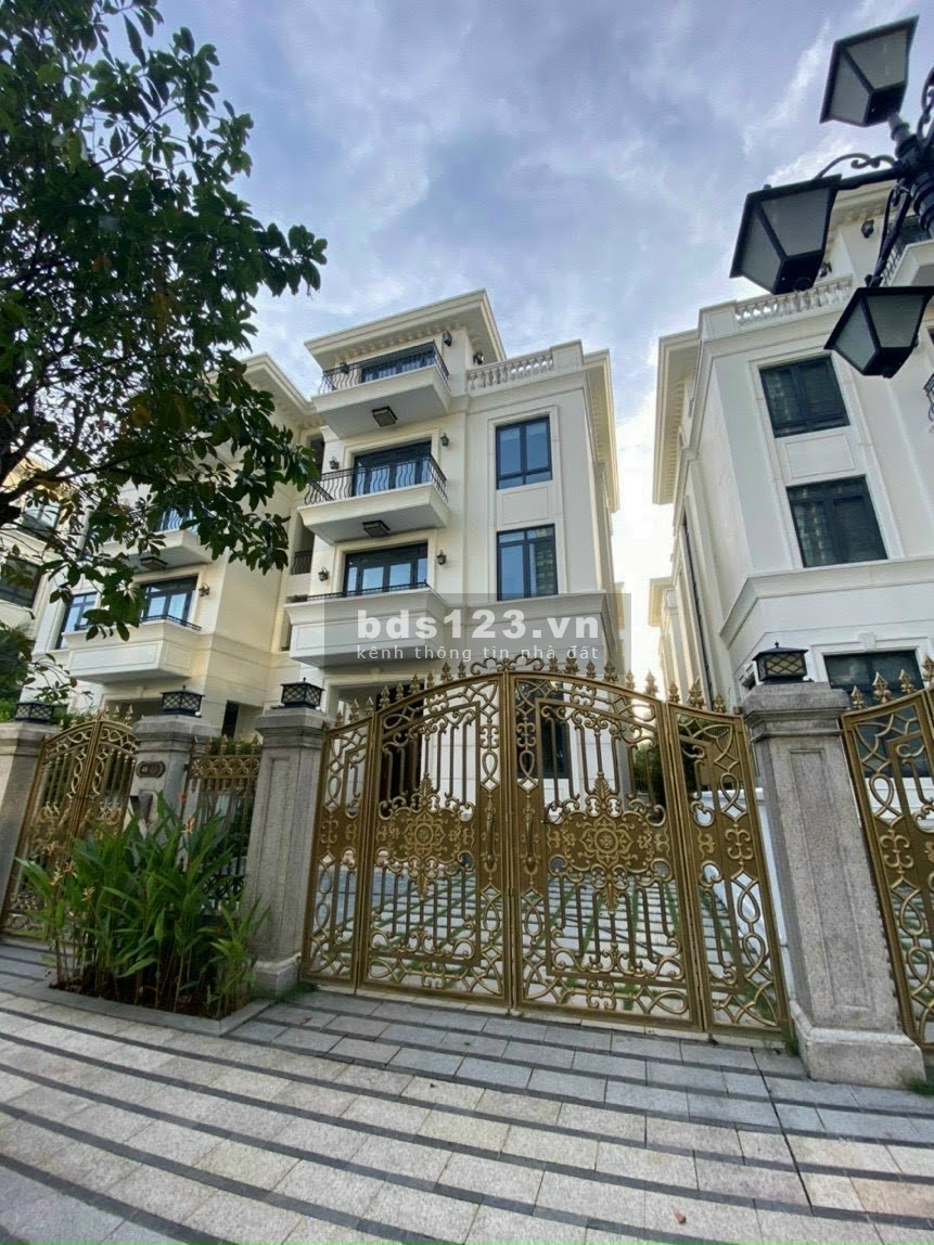 Biệt thự Victoria Vinhomes Golde River Quận 1, ôm trọn sông Sài Gòn, hổ trợ vay ngân hàng