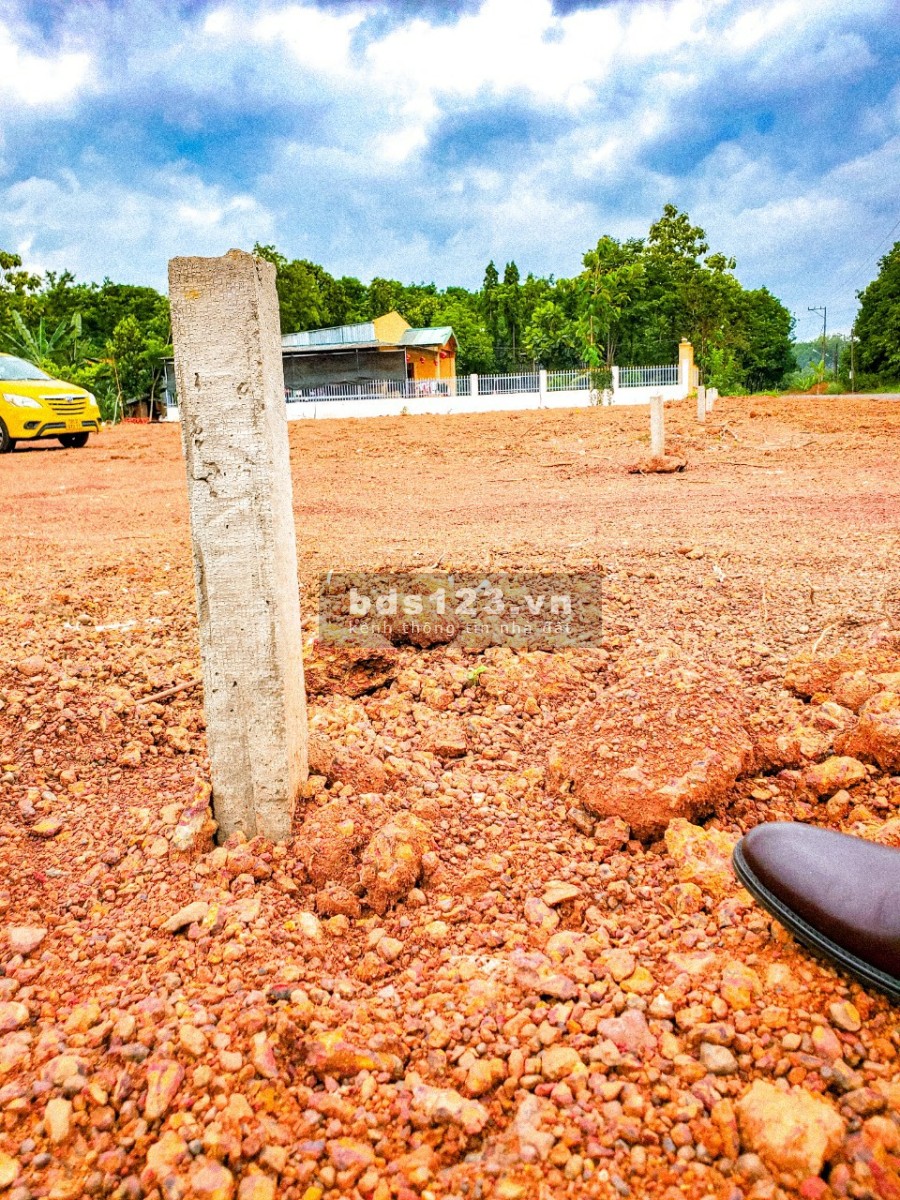 duy nhất 4 nền khu Trung tâm hành chính tân hưng, đồng phú, giá đầu tư mặt tiền 19m