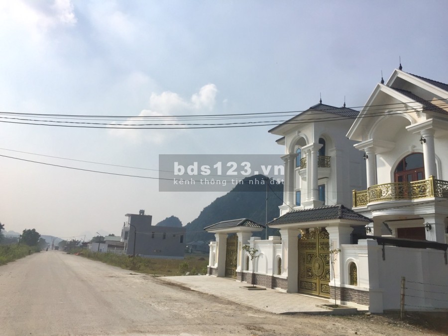 Bán đất khu du lịch văn hóa và nghỉ dưỡng Lạc Thủy Hòa Bình lh 0977180852, giá từ 10 triệu/m2