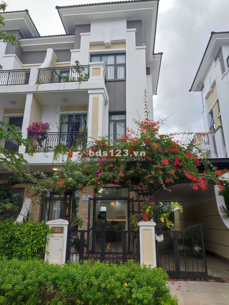 Chính chủ cần bán biệt thự liền kề Verosa Khang Điền giá bán 18.5 tỷ, liên hệ 0989795974