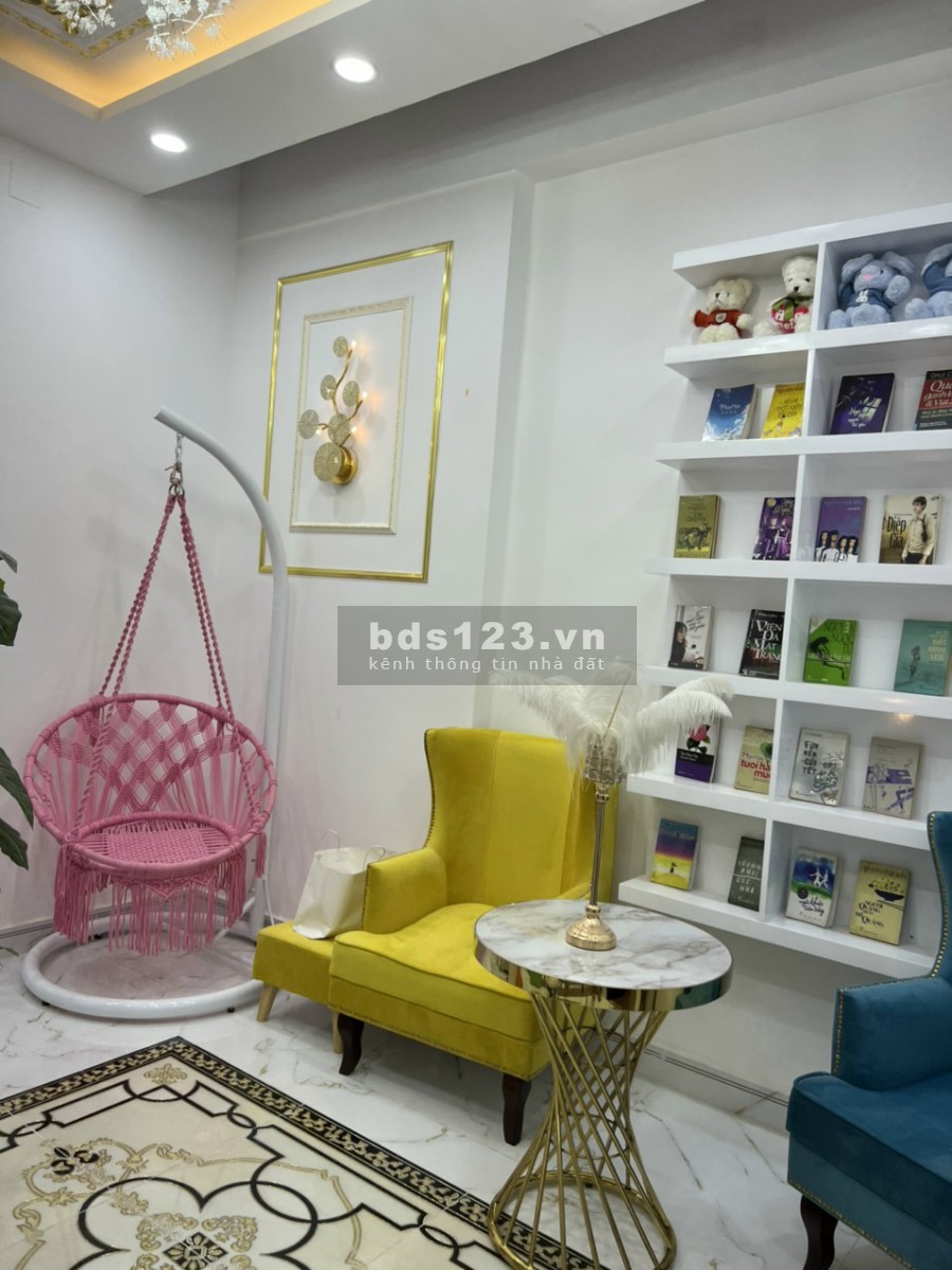 Biệt thự kiến trúc châu Âu khu dân cư Vạn Phát Hưng, Quận 7 giá 14.7 tỷ, lh 0975642152