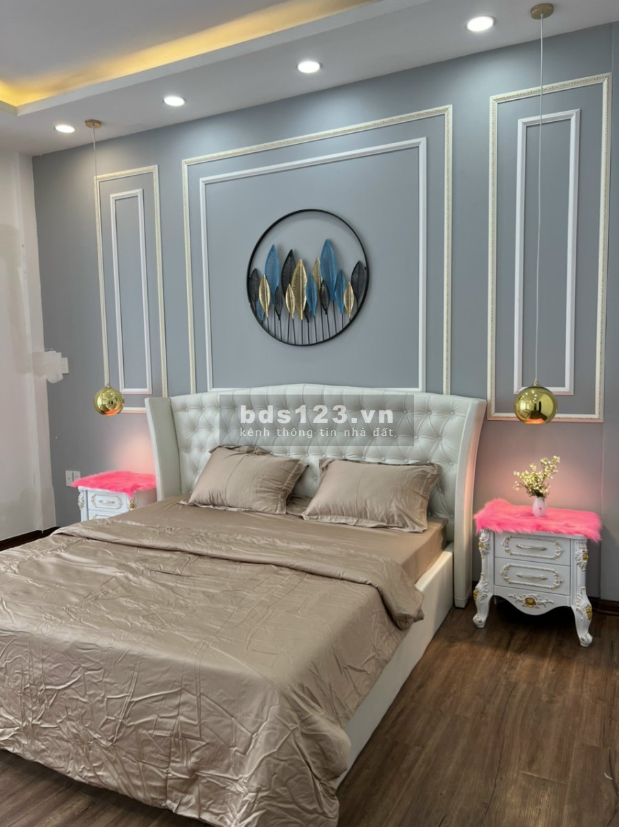 Biệt thự kiến trúc châu Âu khu dân cư Vạn Phát Hưng, Quận 7 giá 14.7 tỷ, lh 0975642152