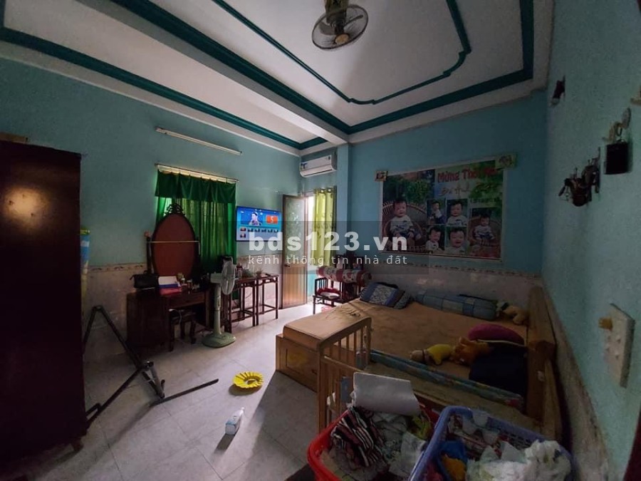 Bán nhà nguyên căn mặt tiền đường Ba Đinh, view đại lộ Đông Tây, nội thất có sẵn đầy đủ