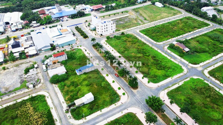Bán đất nền giá rẻ Long An chiết khấu cao liên hệ xem đất 0975555200, pháp lý chính chủ