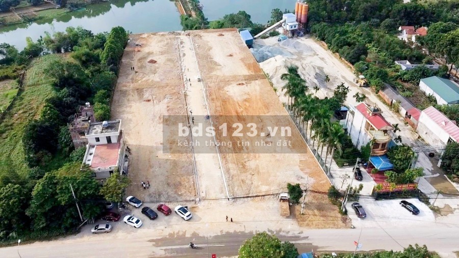 Siêu phẩm 40 lô Phú Cát, ngã tư Quốc Lộ 21 và ĐT 446 giá bán 24 triệu/m2, pháp lý chính chủ